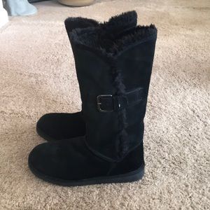 Xhilaration shoes | Black ugg style Winter boots